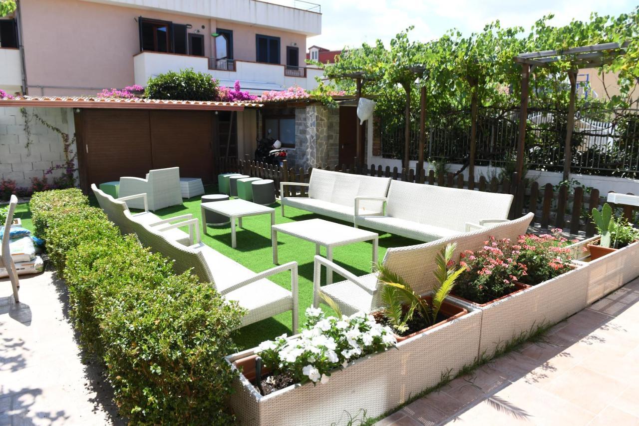 Monti Lungomare 2*