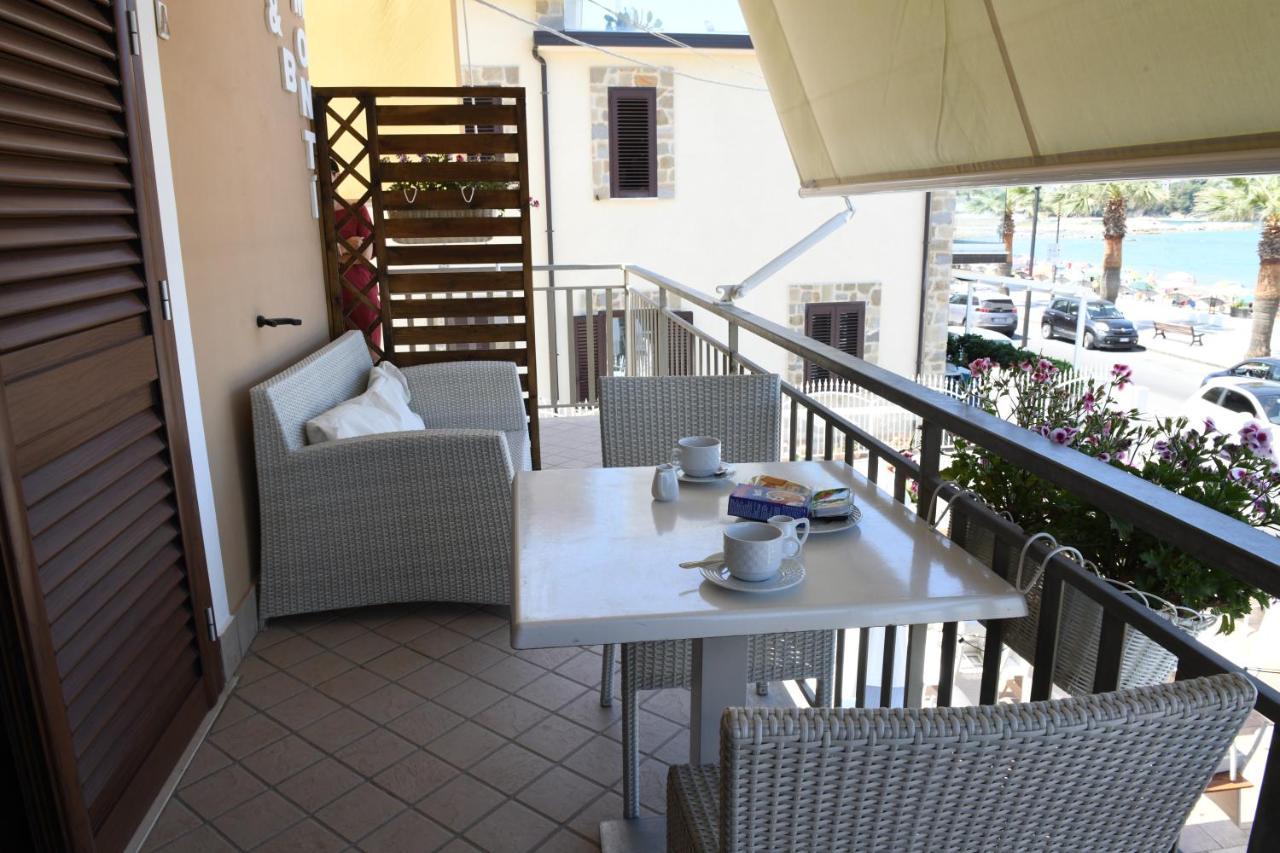 Frühstückspension Monti Lungomare 2*