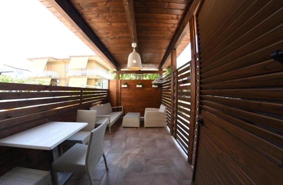 Monti Lungomare 2*