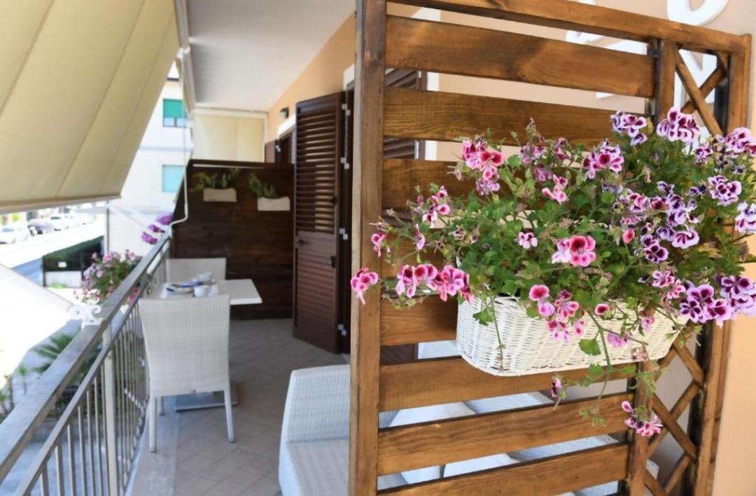 Monti Lungomare 2*